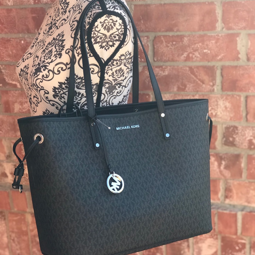 Michael Kors jet set travel reversible tote bag - Picture 7 of 8